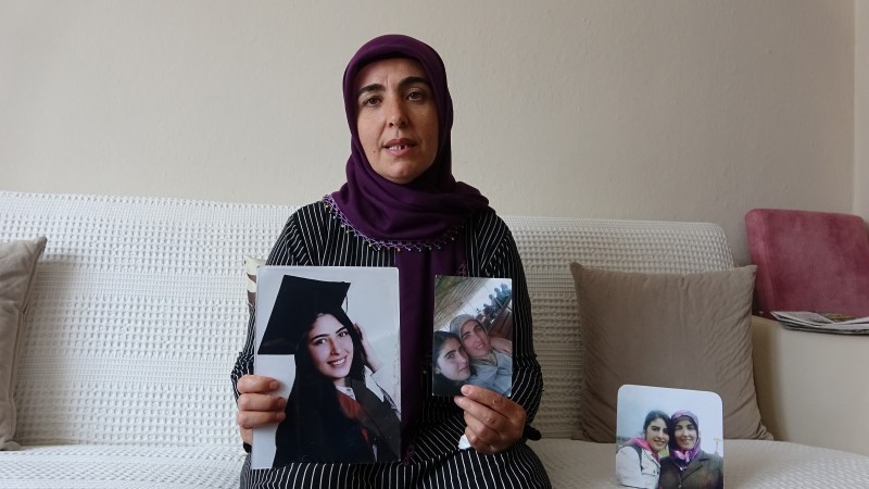 Kızı kandırılarak dağa kaçırılan anne HDP'ye isyan etti: "Bizim hakkımızı kimse aramasın"