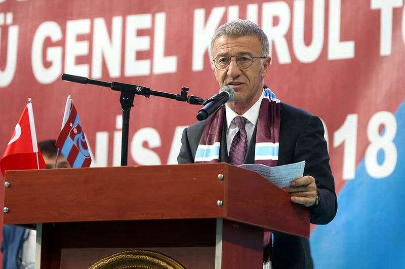 PFDK, Trabzonspor Başkanı Ahmet Ali Ağaoğlu'na sportmenliğe aykırı açıklaması ve hareketleri nedeniyle toplamda 75 gün hak mahrumiyeti ile 66 bin TL para cezası verdi.