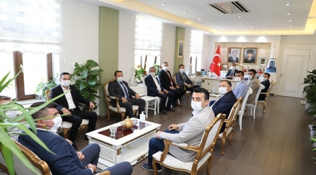AK Partili başkanlardan Vali Aktaş'a ziyaret