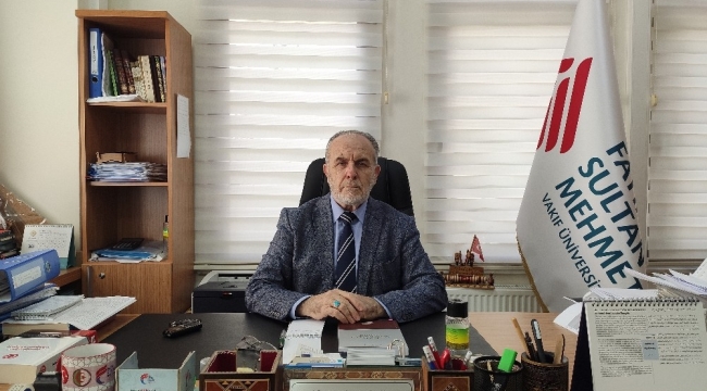 İBB'nin Şeb'i Arus etkinliğini değerlendiren Prof. Turan: "Halkın dini inançları ve gelenekleriyle oynamamalıdır"
