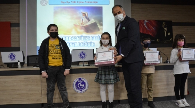 Biga'da kitap okuma yarışması ödül töreni yapıldı
