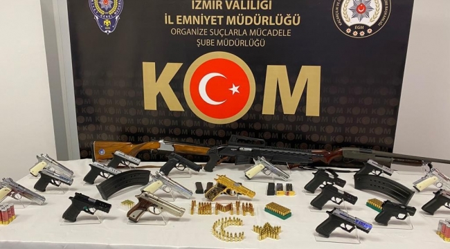 "Sahil Rüzgarı" operasyonun İzmir ayağında 21 şüpheli gözaltına alındı