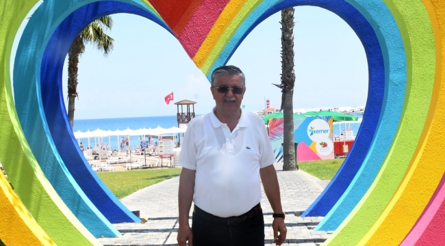 Başkan Topaloğlu: "Bu yıl Antalya'ya gelmesi beklenen 6 milyon turistin 4 milyonunu ağırlamaya talibiz"