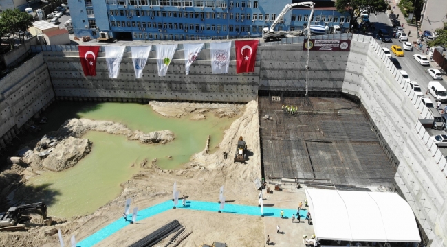 İstanbul Tıp Fakültesi Dahili Tıp Bilimleri Binası'nın temeli atıldı