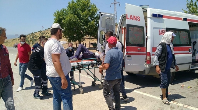 İzmir'de feci kaza: 1 kişi yaşamını yitirdi, 17 tarım işçisi ölümden döndü