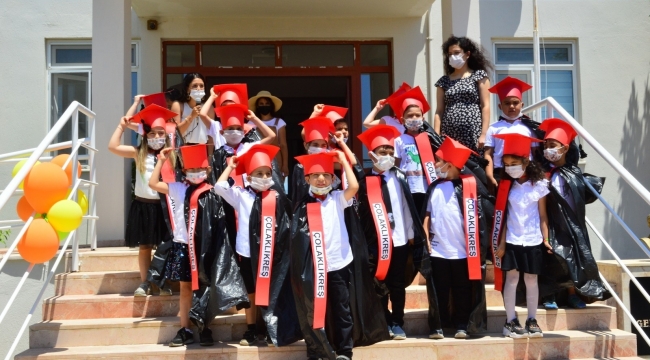 Manavgat'ta 324 öğrenci ilk karnelerini almanın mutluluğunu yaşadı