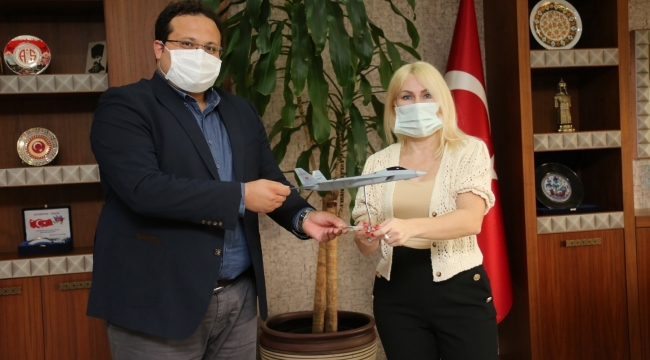 Milli Muharip Uçak'ın yazılımları Akdeniz Üniversitesi Antalya Teknokent'te yapılacak