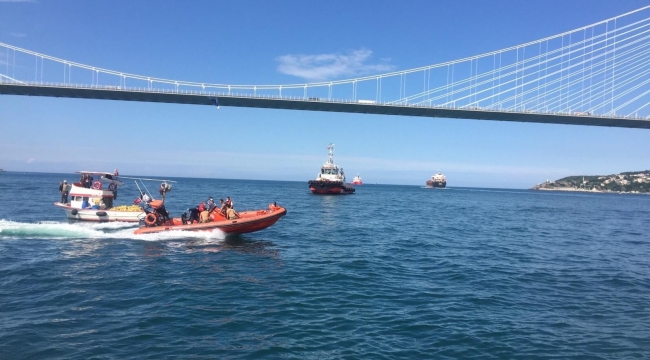 Yavuz Sultan Selim Köprüsü altında balıkçı teknesi ile gemi çarpıştı