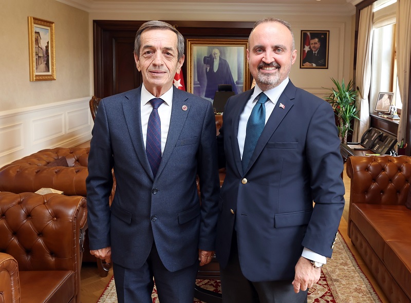 Başkan Önder Turan'ı ziyaret etti 
