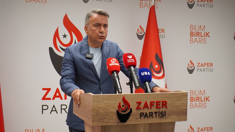 "DAVALARLA KORKUTAMAZSINIZ, ÜMİT ÖZDAĞ DÜŞMEYECEK!"