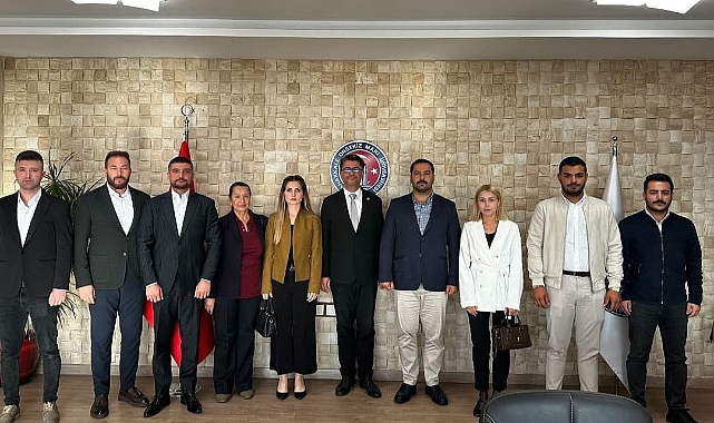 Kent Konseyi Başkanı Fırat'tan Rektör Erenoğlu'na ziyaret