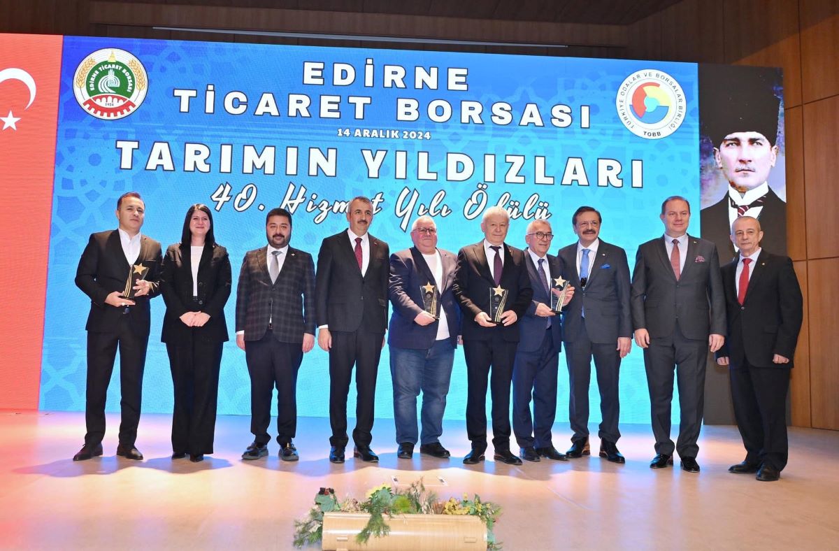ÇANAKKALE ODA VE BORSA BAŞKANLARI, EDİRNE TİCARET BORSASI 100. YIL ÖDÜL TÖRENİNE KATILDI.