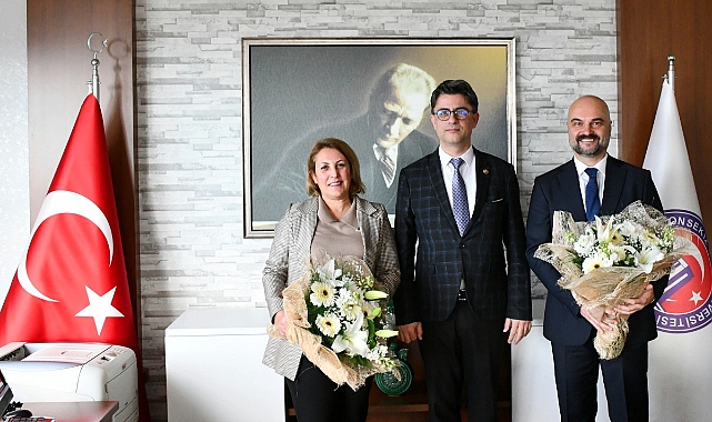 Mimarlık ve Tasarım Fakültesi'nde devir teslim töreni