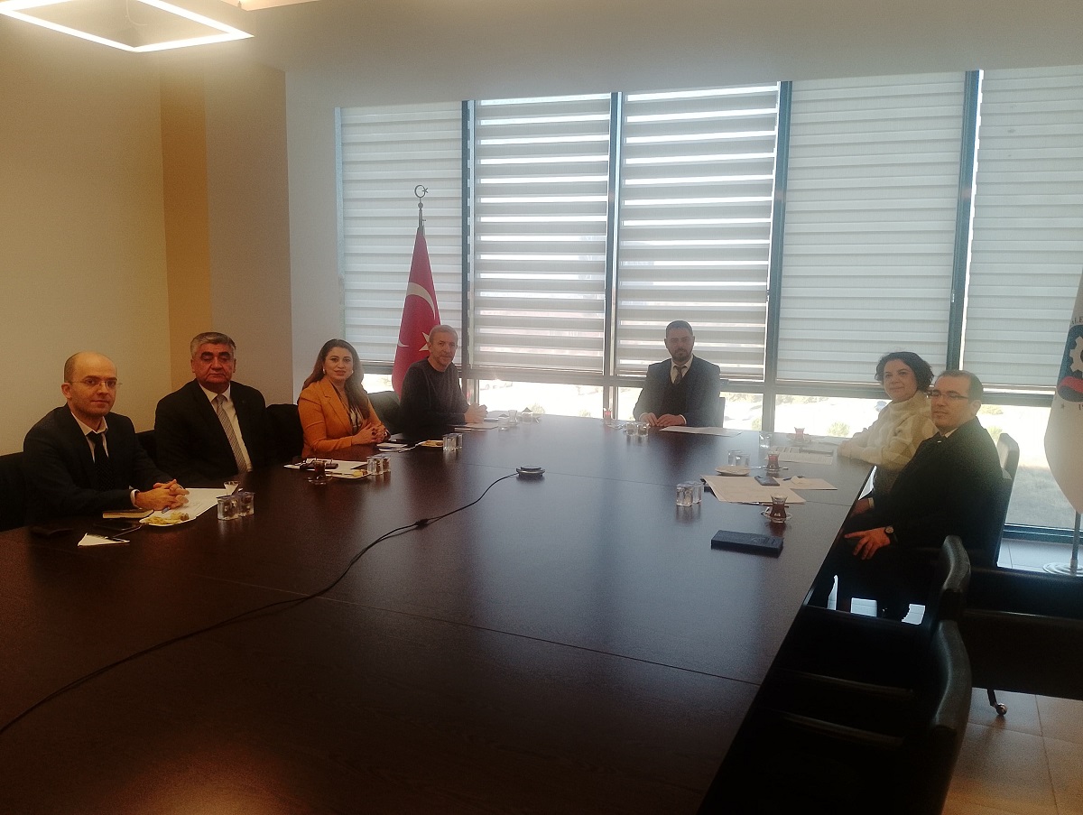 YÜRÜTME KURULU 2025 YILININ İLK TOPLANTISINDA ÇTSO'DA BİR ARAYA GELDİ
