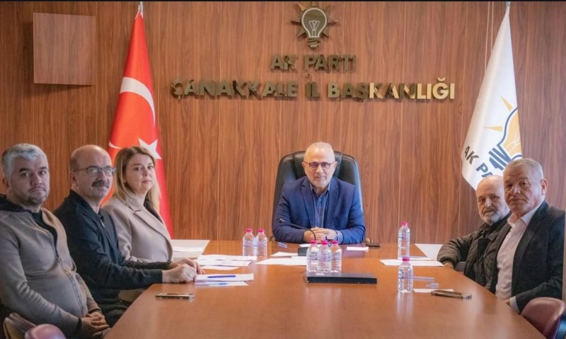 AK PARTİ İL BAŞKANLIĞI BASIN VE KAMUOYUNA 08.04.2025 ÇANAKKALE BELEDİYE MECLİSİNDE YAŞANANLARA DAİR AÇIKLAMA